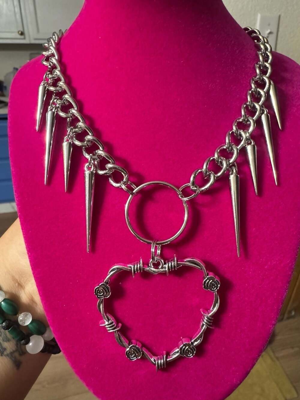 Spike Heart Chain Choker